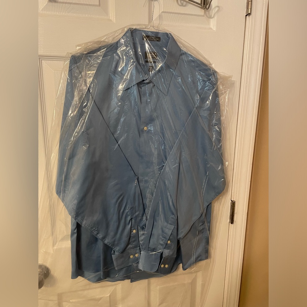 Baby Blue Men’s Dress Shirt